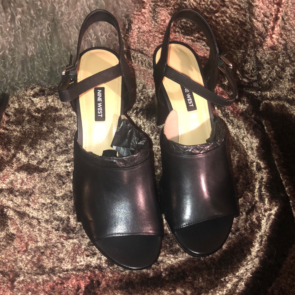 Nine West Ankle Strap platform